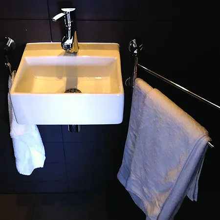 بوتيل Houseboat Little Amstel