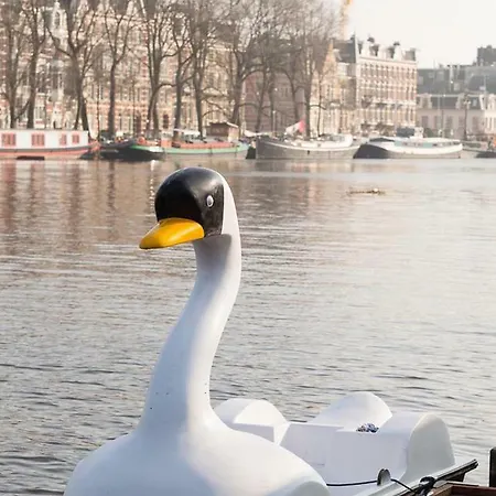 Houseboat Little Amstel Ботель *