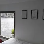 Houseboat Little Amstel * Amsterdam