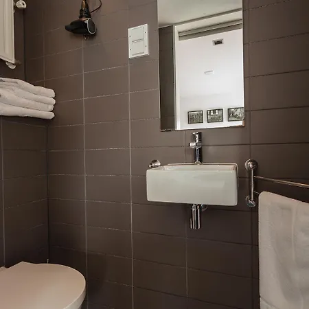 船屋 小阿姆斯特尔船屋