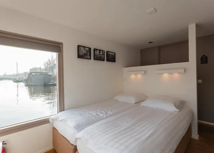Úszó hotel Houseboat Little Amstel Amszterdam